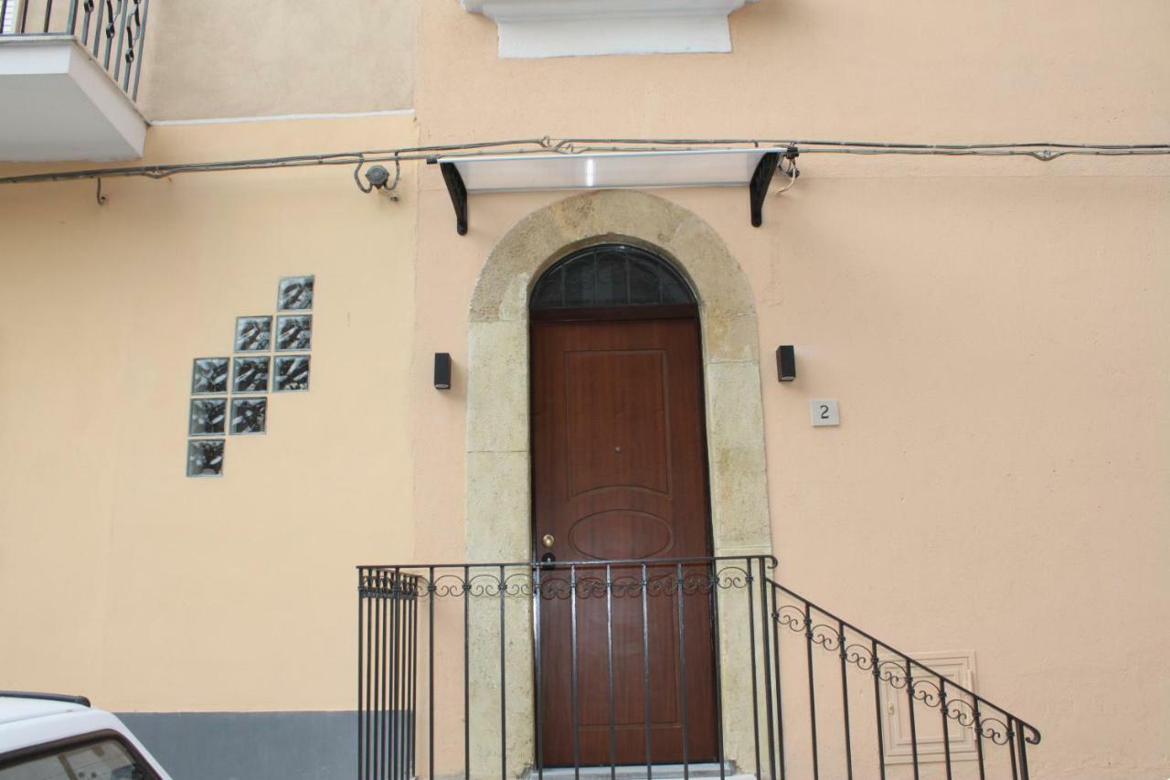 Casa Vacanze A Due Passi Grammichele Exteriér fotografie
